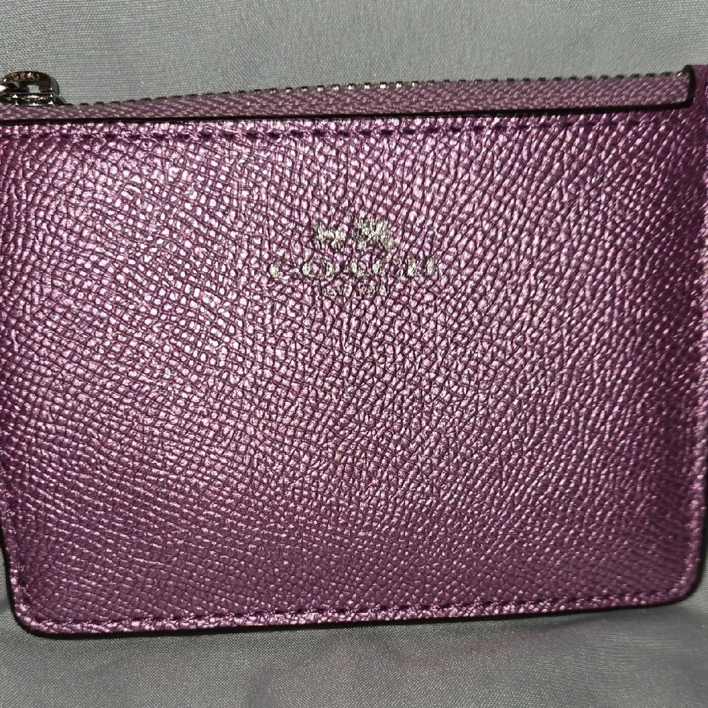 Coach Metallic Purple Card Wallet - Picture 2 of 9